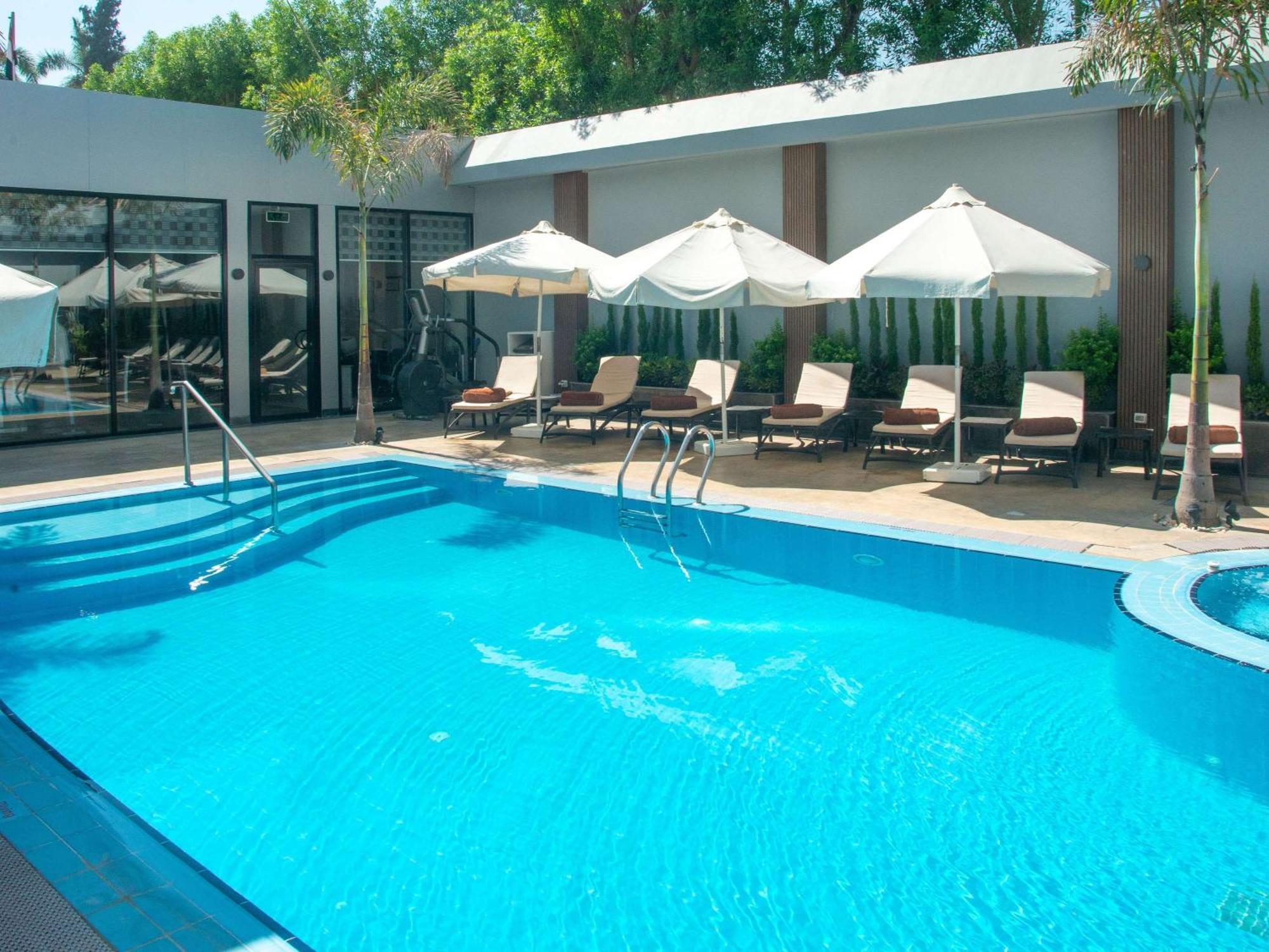 Novotel Cairo El Borg Gíza Kültér fotó