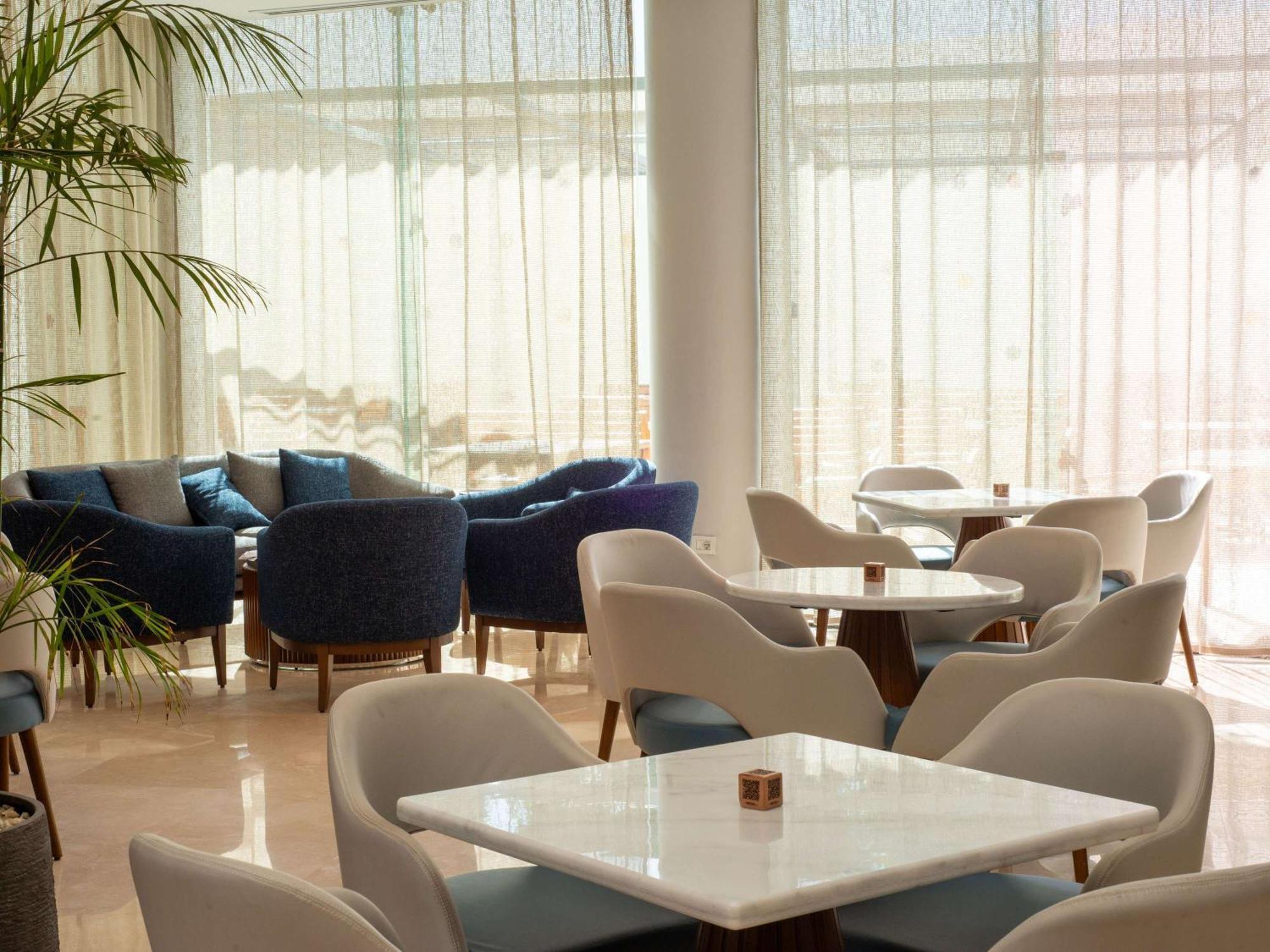 Novotel Cairo El Borg Gíza Kültér fotó