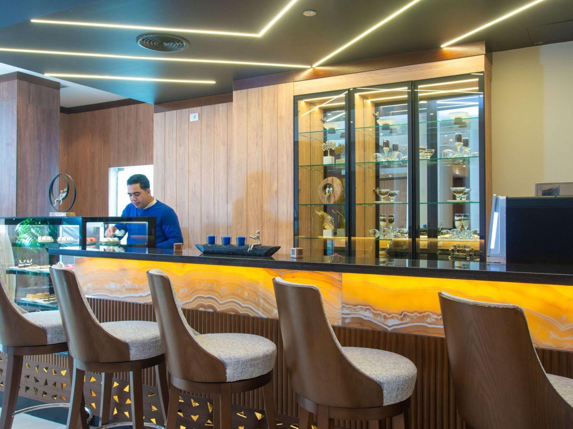Novotel Cairo El Borg Gíza Kültér fotó